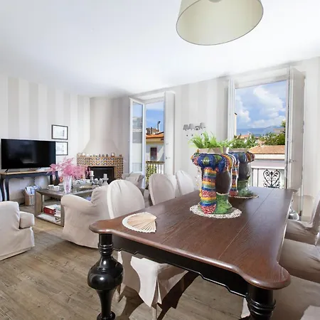 - Palazzo Mary Apartamento