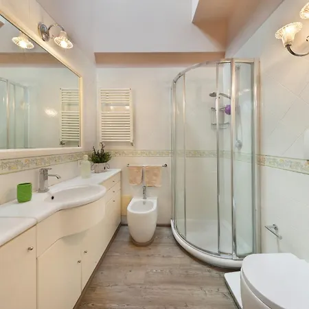 - Palazzo Mary Apartman *