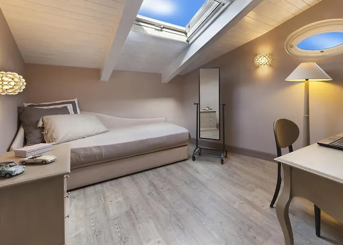 - Palazzo Mary Apartment *